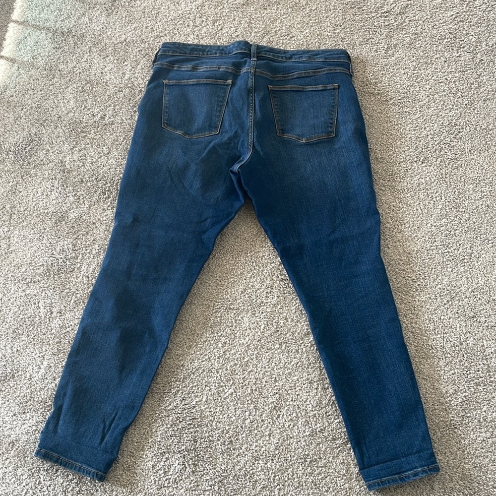 Universal Thread Jeans - Picture 3 of 3